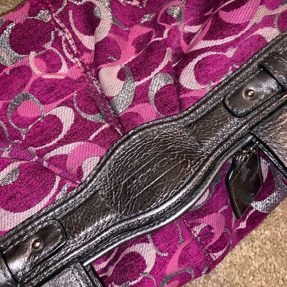 Magenta Large Coach Bag - Picture 4 of 6